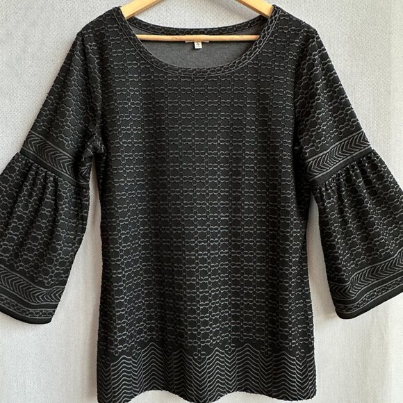 Max Studio Black Textured Bell Sleeve Top – Scoop Neck Stretch Blouse – Size L - Picture 1 of 10